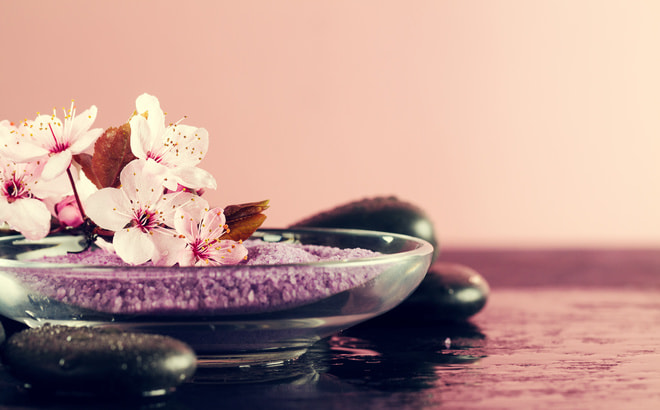 spa-concept-closeup-of-beautiful-spa-products-spa-salt-and-flowers-horizontal.jpg